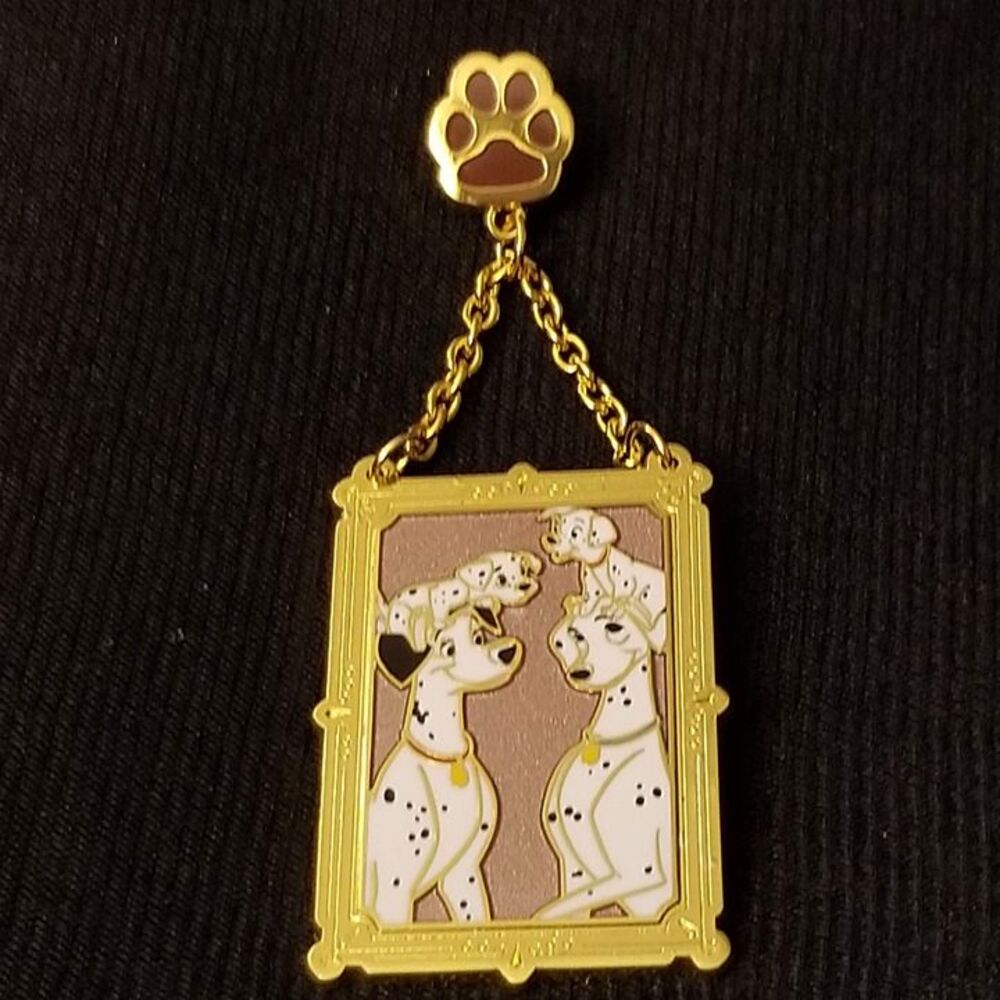 Disney Pin 101 Dalmatians Family Pongo and Perdita Two Puppies Picture Frame Paw - Picture 8 of 9